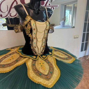 Stage ballet costume F 0369 - image 13