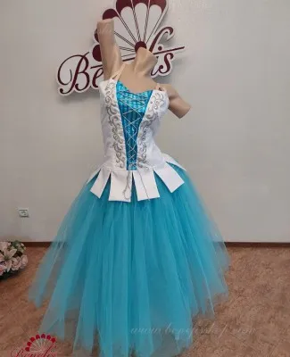 Сценический костюм P 1420