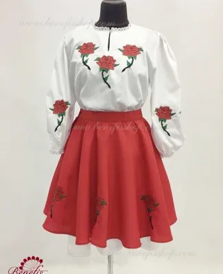 Moldavian national costume J 0299A