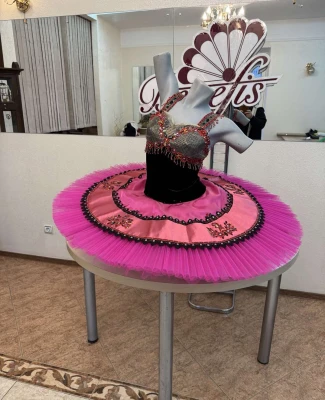 Soloist s costume P 1304(5013)