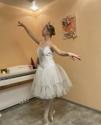 Ballet costume P0133