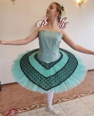 Stage costume F 0499