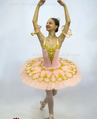 Stage costume F 0388