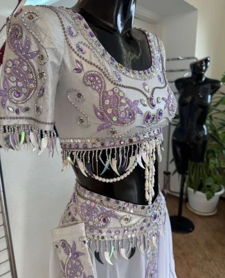 Soloist s costume F 0040