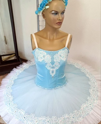 Stage costume P 0930