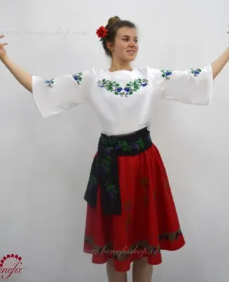 National moldavian blouse J 0237