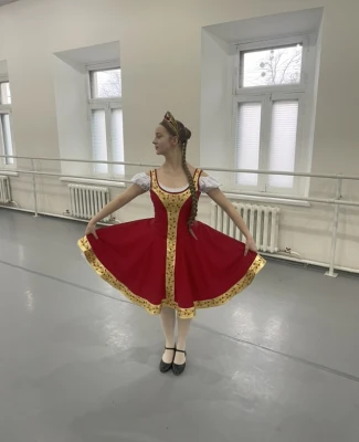 Russian costume J 0397