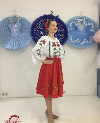 National moldavian blouse J 0332