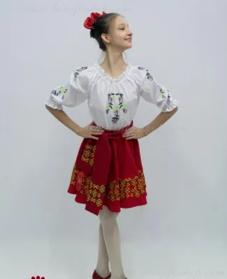 Moldavian national blouse J 0079