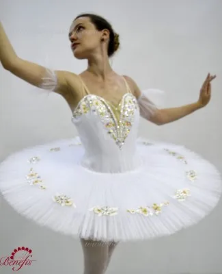 Stage costume F 0430