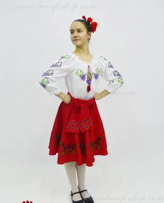 National moldavian blouse J 0287