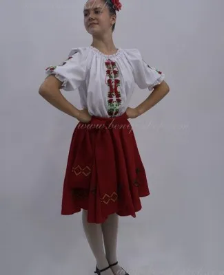 National moldavian blouse J 0303