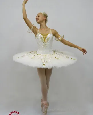 Costum pentru scena F 0275