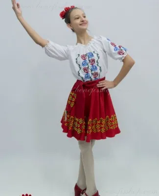 Moldavian national blouse J 0080