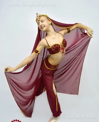 Stage ballet costume P 1514