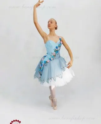 Costum de scena F 0452