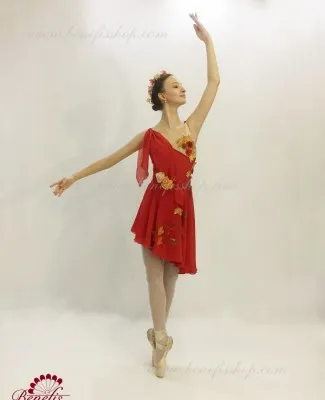 Costum de scena F 0468