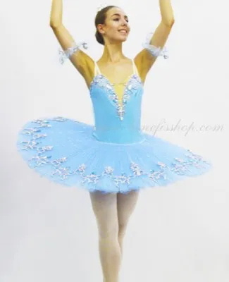 Stage costume F 0359