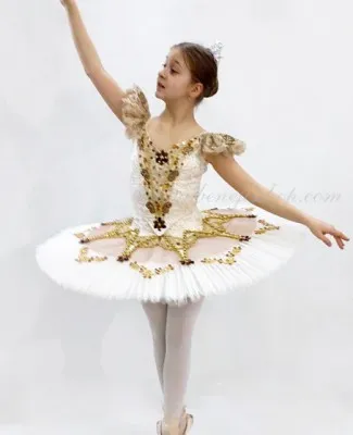 Costum pentru scena F 0476