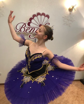 Stage costume P 0813