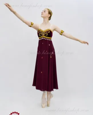 Stage costume  F 0042A