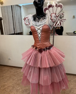 Peasant costume -pas de deux 1 act P 0506(5005)