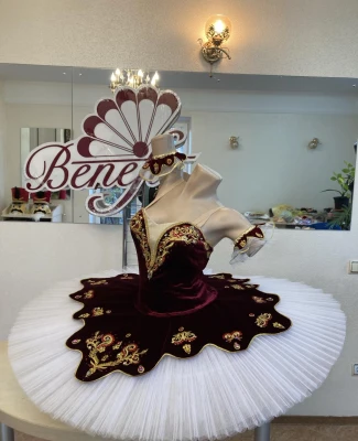 Soloist costume P 1302(2390)