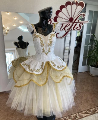 Costum pentru scena F 0107