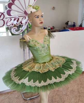 Ballet costume P 3109