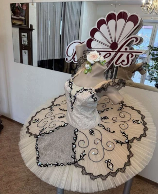 Ballet costume P 1338