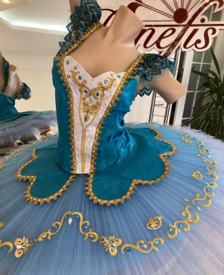 Costum pentru scena F 0045