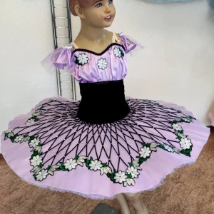 Spanish costume P 1326 - image 18