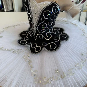 Costum pentru scena F 0073 - image 32