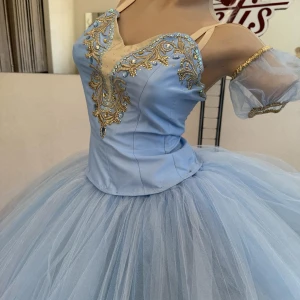 Ballet costume for the Corps de Ballet waltz F 0522 - image 3