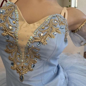 Ballet costume for the Corps de Ballet waltz F 0522 - image 4