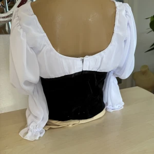 Stage costume P 0522A - image 11