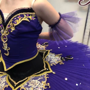 Stage costume P 0813 - image 3