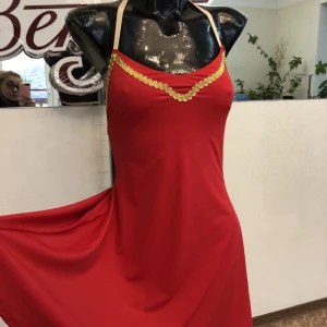 Rochie pe un costum de baie A 0066 - image 9