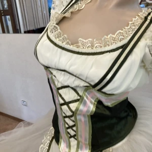 Giselle P 0512(2395) - image 6