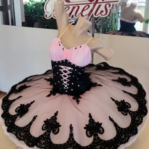 Costum de balet P 1324 - image 23