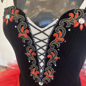 Soloist s costume – scene “Tavern” P 0306(2755) - image 4