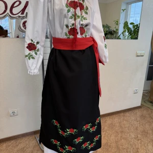 Moldavian national Skirt J 0146 - image 11