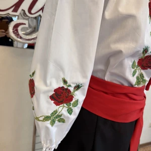 National moldavian blouse J 0348 - image 7