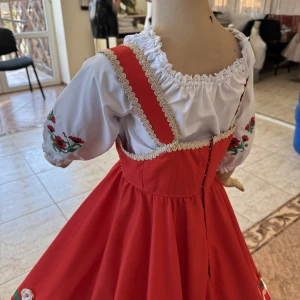 Sarafane ucrainene H 0019 - image 15