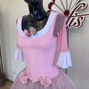 Costum de balet Marie/Clara- 1 act. Scena Copii la brad Spărgătorul de nuci P 0203B(2331) - image 3