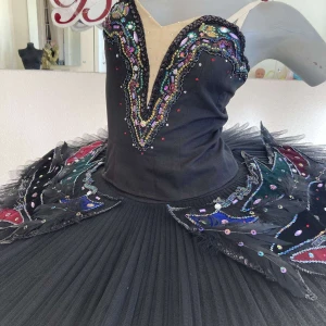 Odile P 0105(2444) - image 10