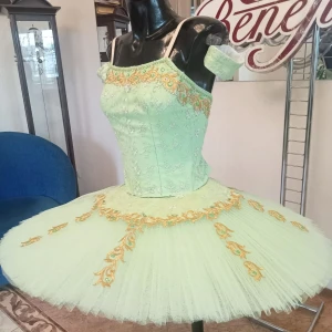 Ballet costume P 0928 - image 2
