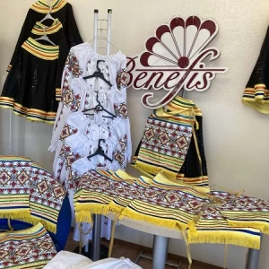 National costume J 0349 - image 12