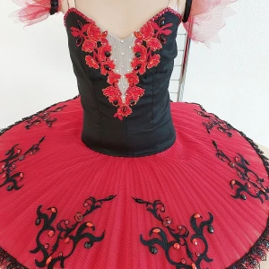 Stage costume P 1124 - image 5