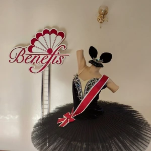 The Mouse Queen P 0115B - image 6